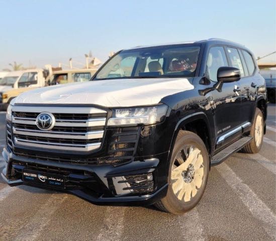 TOYOTA Land Cruiser 300 Series, 2025